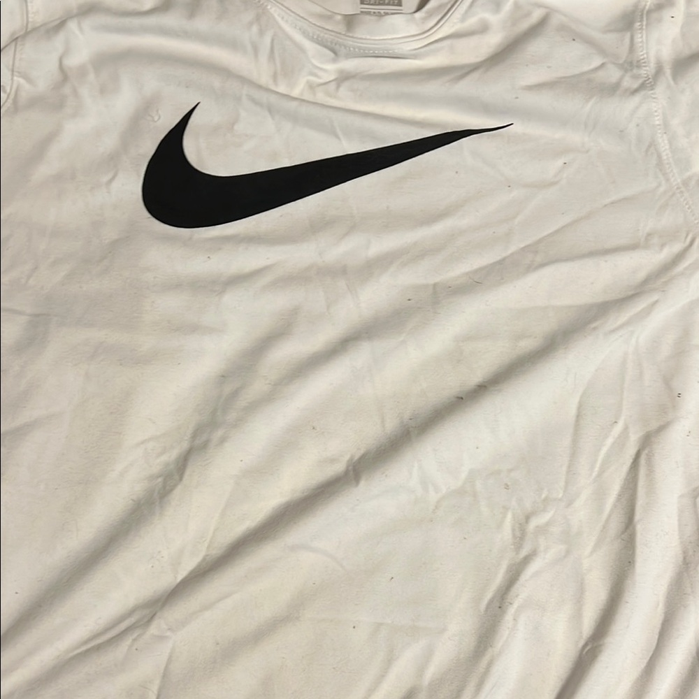 Nike Men's White T-Shirt